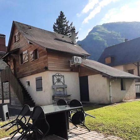 Appartement Cocoon Avec Jardin Et Vue Montagne ลารองส์ ภายนอก รูปภาพ